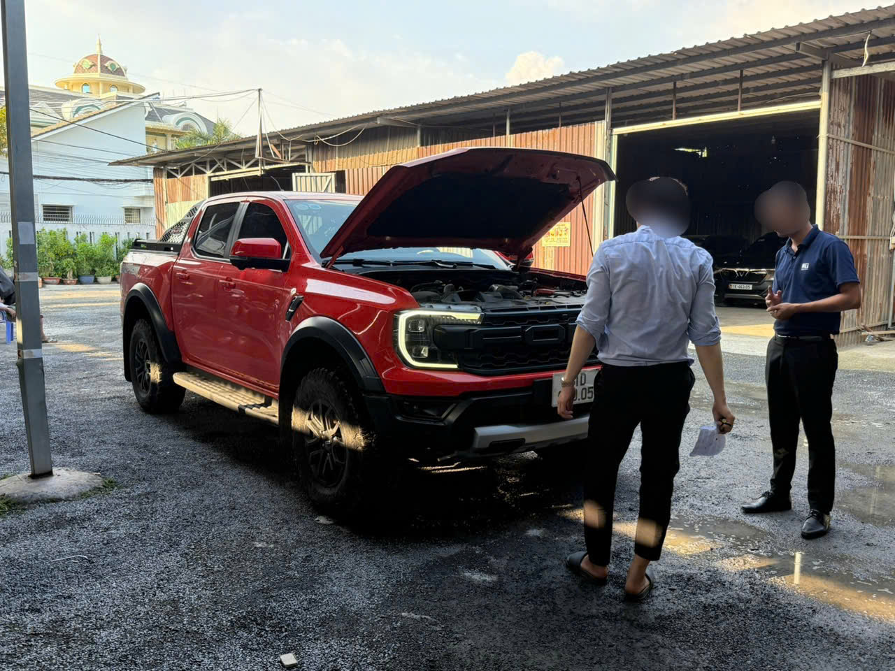 Trao đổi cầm xe ô tô